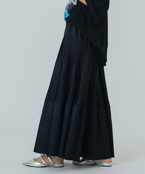 ROSE BUD(ローズバッド)の「TIERED SKIRT(スカート・レディース・カーキ/ブラック/ピンク・ONE SIZE)」の12枚目の写真