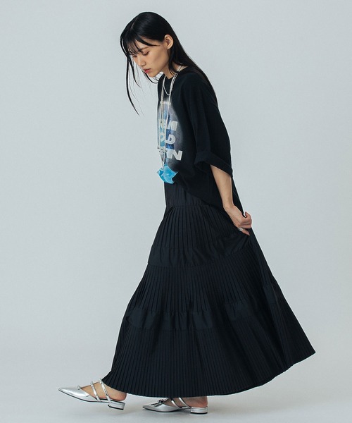 ROSE BUD(ローズバッド)の「TIERED SKIRT(スカート・レディース・カーキ/ブラック/ピンク・ONE SIZE)」の15枚目の写真