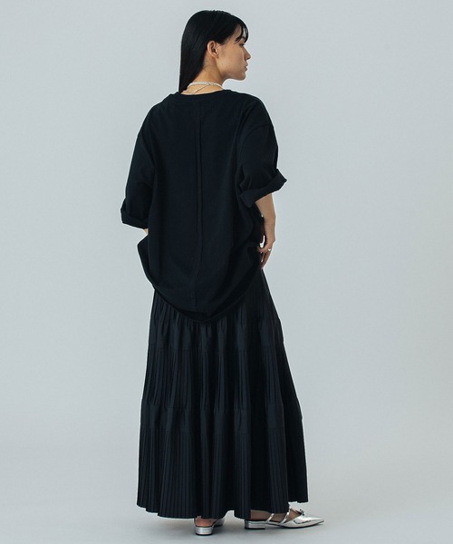 ROSE BUD(ローズバッド)の「TIERED SKIRT(スカート・レディース・カーキ/ブラック/ピンク・ONE SIZE)」の16枚目の写真