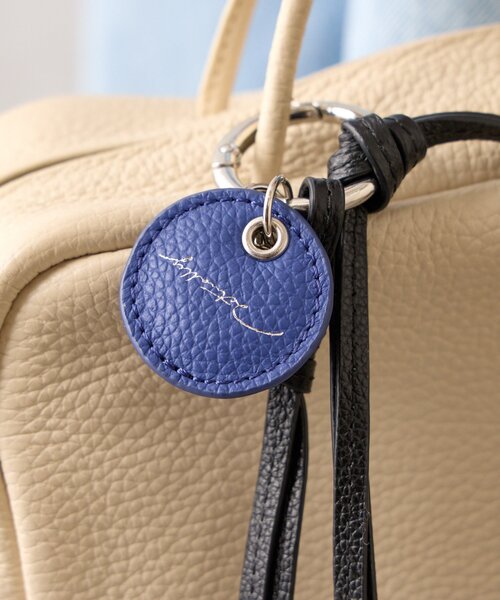 BIRTHDAY BAR（バースデイバー）の「【onoff//　オノフ】スマホストラップ／バッグチャーム（スマホグッズ・レディース・グレー/ブラック/ベージュ・0）」の7枚目の写真