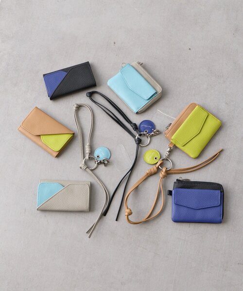 BIRTHDAY BAR（バースデイバー）の「【onoff//　オノフ】スマホストラップ／バッグチャーム（スマホグッズ・レディース・グレー/ブラック/ベージュ・0）」の4枚目の写真