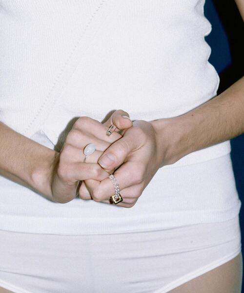 SMELLY(スメリー)の「SMELLY so’ point chain ring(リング・レディース・シルバー系その他・13)」の6枚目の写真