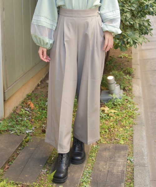 axes femme（アクシーズファム）の「サイドボタンタックパンツ（その他パンツ・レディース・ブラック/ベージュ・FREE）」の3枚目の写真