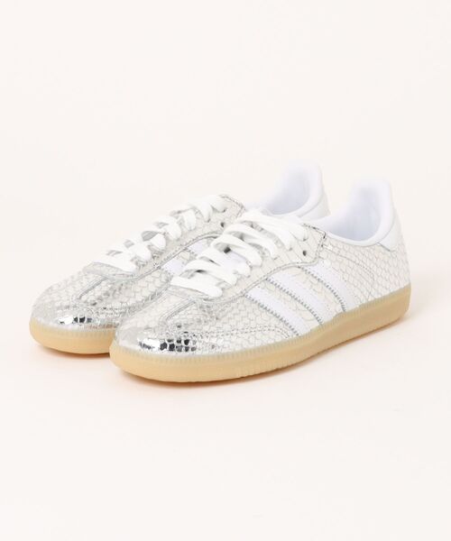 adidas(アディダス)の「ADIDAS アディダス SAMBA OG W サンバ OG W IH9016 SILV/FTWR/GUM3(スニーカー・メンズ・シルバー・24.0cm/23.5cm/23.0cm/22.5cm/26.5cm/26.0cm/25.5cm/25.0cm/24.5cm/22.0cm)」の1枚目の写真