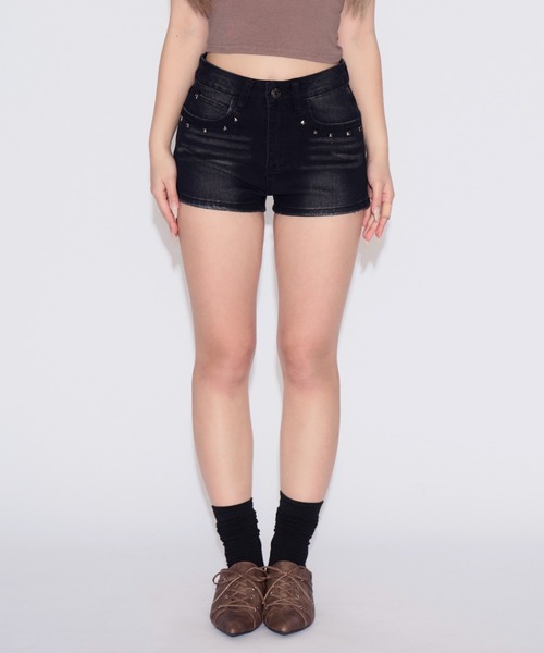 tinkerend(ティンカーエンド)の「Studded Short Fade Denim / スタッズフェードショートデニム(デニムパンツ・レディース・ブラック/ブルー・1/2)」の18枚目の写真
