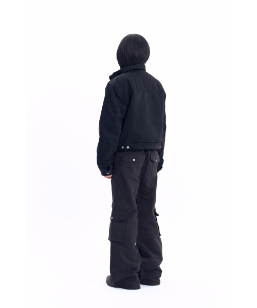 AAKAM(アーカム)の「Flare Cargo Pocket Pants (Black)(その他パンツ・レディース・その他・1/2)」の7枚目の写真
