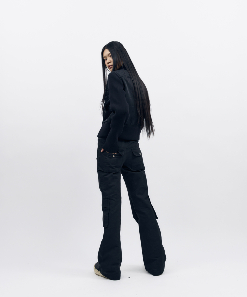 AAKAM(アーカム)の「Flare Cargo Pocket Pants (Black)(その他パンツ・レディース・その他・1/2)」の16枚目の写真