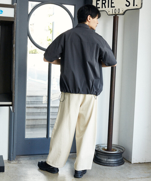 UMBRO(アンブロ)の「UMBRO × PUBLUX/アンブロ <機能性素材>別注 ワンポイントロゴレギュラーカラーハーフスリーブシャツ 限定展開(シャツ/ブラウス・メンズ・チャコールグレー/ブラック・LARGE/MEDIUM)」の18枚目の写真