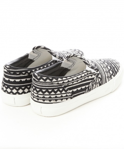 RAGEBLUE（レイジブルー）の「ネイティブ柄スリッポン/713872（スリッポン・メンズ・ブラック/ネイビー・LARGE/MEDIUM）」の6枚目の写真