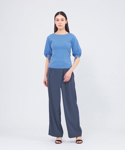 EPOCA（エポカ）の「グロッシーツイル タックワイドパンツ（その他パンツ・レディース・ネイビー/グリーン系その他5・38/40）」の3枚目の写真