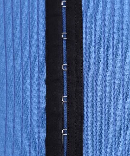 OPAQUE.CLIP(オペークドットクリップ)の「ポロ衿ホック使いリブニットカーディガン【洗濯機OK】(カーディガン/ボレロ・レディース・オフホワイト/ブルー/ブラック・00)」の15枚目の写真