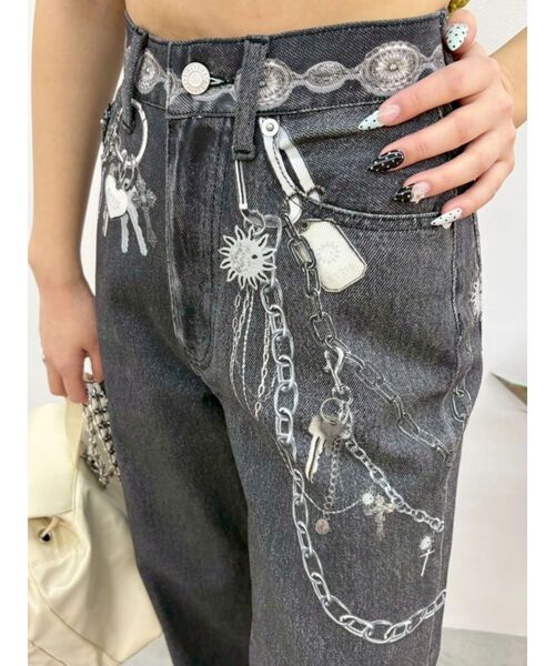 EVRIS(エヴリス)の「フェイクグラフィックワイドパンツ(デニムパンツ・レディース・インディゴブルー/ブラック/ライトブルー・SMALL/MEDIUM)」の1枚目の写真