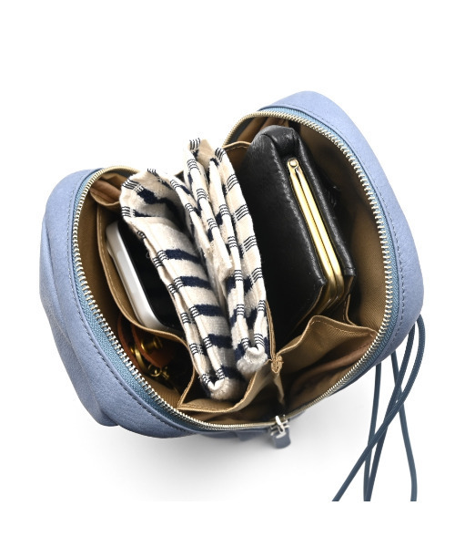 CLEDRAN（クレドラン）の「【コードチャーム付 本革】CL3969 RESI PARACORD MINI SHOULDER（ショルダーバッグ・レディース・ダークベージュ/ブルーグレー/シルバー/グレー・FREE）」の11枚目の写真