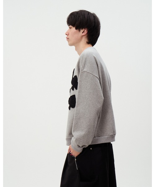 DISCOVERED（ディスカバード）の「PLAYCARD CROCHET MOTIF SWEAT（スウェット・メンズ・ブラック/グレー・SMALL/LARGE）」の3枚目の写真
