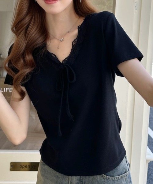 Ada.（エイダ）の「Vネック フリル リボン デザイン 半袖 トップス（Tシャツ/カットソー・レディース・ブルー/ホワイト/ブラック・FREE）」の18枚目の写真