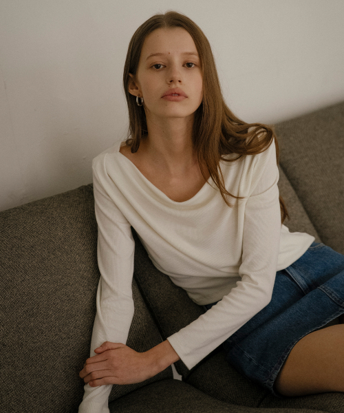 TILL I DIE（ティルアイダイ）の「Drape slim t-shirt [TISP06LT16]_Ivory（Tシャツ/カットソー・レディース・アイボリー・FREE）」の2枚目の写真