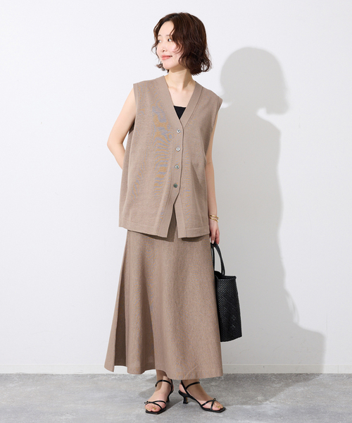 SLOBE IENA（スローブイエナ）の「《セットアップ対応可/》コットンポリ ニットジレ（ベスト・レディース・ベージュ/チャコールグレー・FREE）」の21枚目の写真