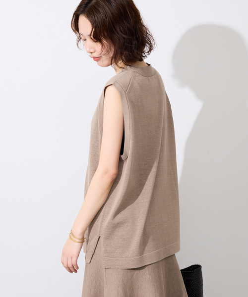 SLOBE IENA(スローブイエナ)の「《セットアップ対応可》コットンポリ ニットジレ(ベスト・レディース・ベージュ/チャコールグレー・FREE)」の18枚目の写真