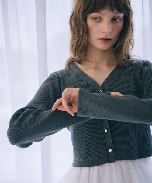 SELFIST（セルフィスト）の「【kariさんコラボ】カーディガン×ニットドッキングチュールワンピースセット　夏服　フェミニン　きれいめ　半袖　セットアップ対応（ワンピース・レディース・サックスブルー/ベージュ/ブラック/グレー・36/38）」の10枚目の写真