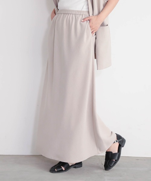 for/c(フォーシー)の「ナロースカート【サスティナブル】(スカート・レディース・カーキ/スミクロ/ベージュ/ネイビー・M/L)」の3枚目の写真