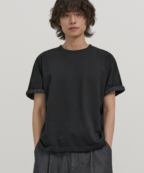 EXCONTAINER(エックスコンテナ)の「チェックレイヤードクロップハーフTシャツ(ブラック)(Tシャツ/カットソー・メンズ・その他・MEDIUM/LARGE/X-LARGE)」の1枚目の写真