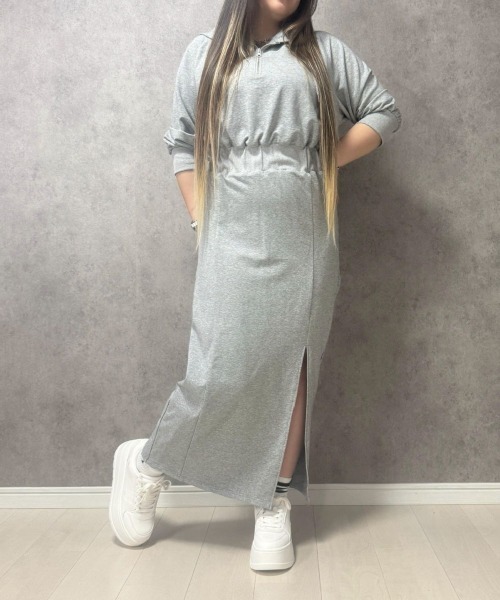 SMILE LAND(スマイルランド)の「【maryさんコラボ】ハーフジップスウェットフーディワンピース<大きいサイズ有>(ワンピース・レディース・ネイビー/グレー・M/L/LL/3L)」の4枚目の写真