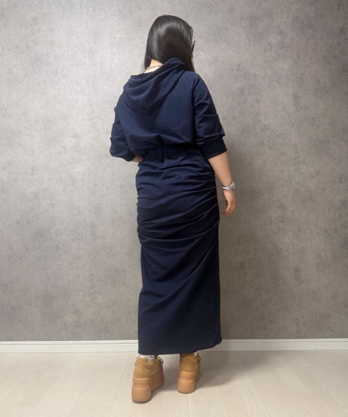 SMILE LAND(スマイルランド)の「【maryさんコラボ】ハーフジップスウェットフーディワンピース<大きいサイズ有>(ワンピース・レディース・ネイビー/グレー・M/L/LL/3L)」の10枚目の写真