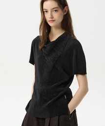 Pleats Scarf T-shirts (Black)