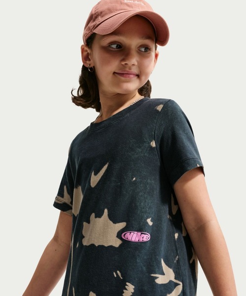 NIKE｜ナイキのTシャツ/カットソー（花柄・ボタニカル柄）通販 - ZOZOTOWN