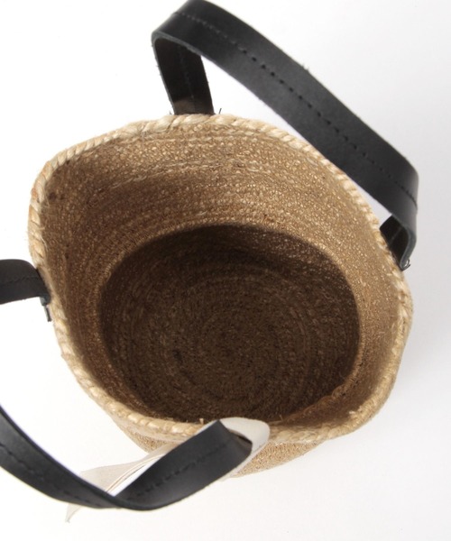 beej(ビージ)の「【beej】JUTE VASE BAG(かごバッグ・レディース・ベージュ・FREE)」の7枚目の写真