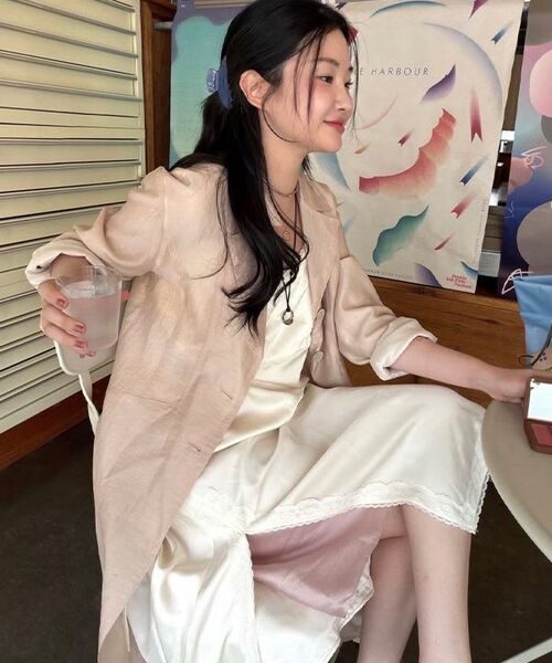 SINOON(シヌーン)の「Satin Lace Ribbon Onepiece (Moss Green)(ワンピース・レディース・ライトグリーン・FREE)」の10枚目の写真