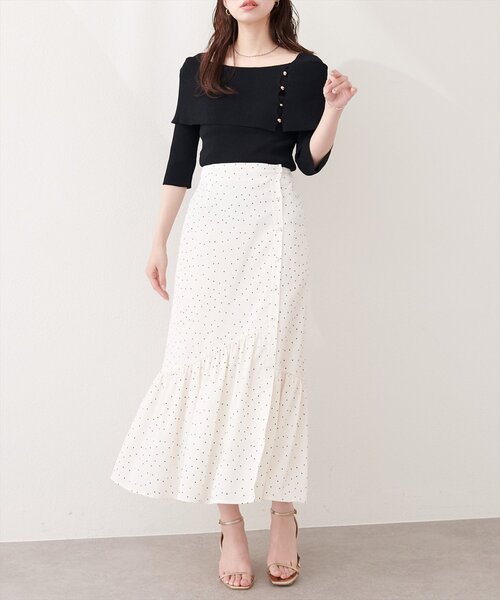 natural couture(ナチュラルクチュール)の「フロントボタンマーメイドスカート(スカート・レディース・ブラック/サックスブルー/オフホワイト/ネイビー・FREE)」の3枚目の写真