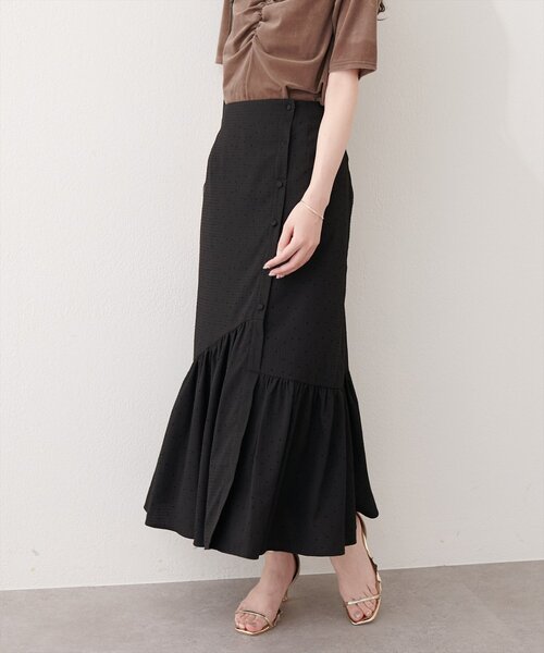natural couture(ナチュラルクチュール)の「フロントボタンマーメイドスカート(スカート・レディース・ブラック/サックスブルー/オフホワイト/ネイビー・FREE)」の7枚目の写真