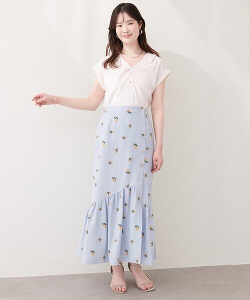 natural couture(ナチュラルクチュール)の「フロントボタンマーメイドスカート(スカート・レディース・ブラック/サックスブルー/オフホワイト/ネイビー・FREE)」の20枚目の写真