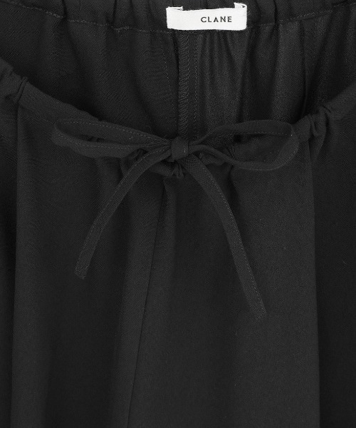 CLANE(クラネ)の「CLANE/クラネ/DRAWSTRING LOOSE TUCK PANT(その他パンツ・レディース・ブラック/アイボリー/ブラウン・1)」の22枚目の写真
