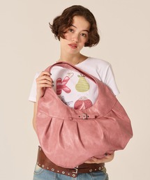ラウンド フォルム タック ショルダーバッグ TINA:JOJUN
