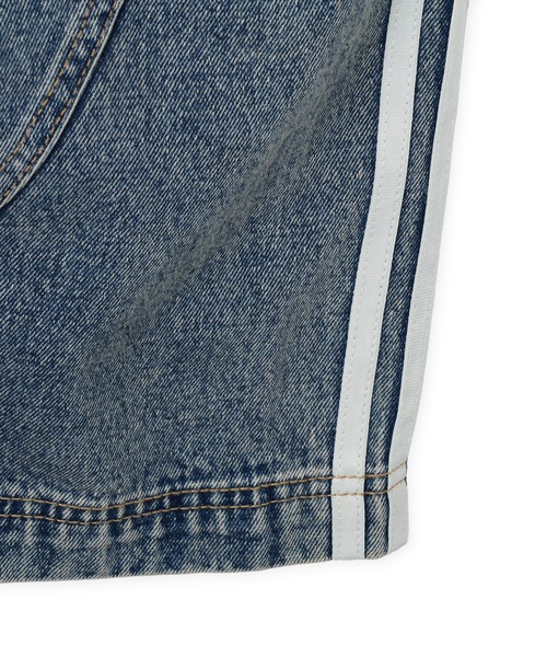 adidas(アディダス)の「adidas DENIM BARREL PANTS / アディダス デニム バレル パンツ(デニムパンツ・レディース・ライトインディゴブルー・24inch/25inch/26inch/27inch)」の7枚目の写真