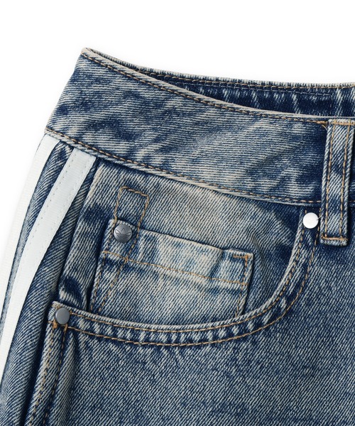 adidas(アディダス)の「adidas DENIM BARREL PANTS / アディダス デニム バレル パンツ(デニムパンツ・レディース・ライトインディゴブルー・24inch/25inch/26inch/27inch)」の8枚目の写真