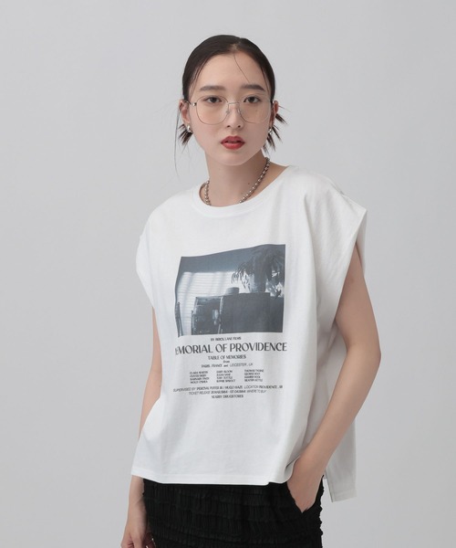 LEPSIM（レプシィム）の「フォトロゴプリントノースリーブ　778710（Tシャツ/カットソー・レディース・チャコールグレー/ベージュ/オフホワイト・FREE）」の22枚目の写真
