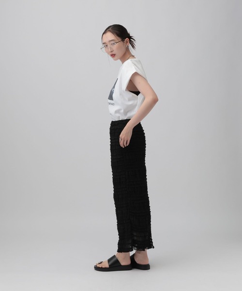 LEPSIM（レプシィム）の「フォトロゴプリントノースリーブ　778710（Tシャツ/カットソー・レディース・チャコールグレー/ベージュ/オフホワイト・FREE）」の5枚目の写真