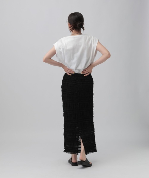 LEPSIM（レプシィム）の「フォトロゴプリントノースリーブ　778710（Tシャツ/カットソー・レディース・チャコールグレー/ベージュ/オフホワイト・FREE）」の6枚目の写真