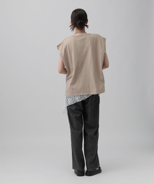 LEPSIM（レプシィム）の「フォトロゴプリントノースリーブ　778710（Tシャツ/カットソー・レディース・チャコールグレー/ベージュ/オフホワイト・FREE）」の12枚目の写真