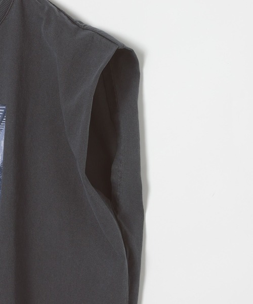 LEPSIM（レプシィム）の「フォトロゴプリントノースリーブ　778710（Tシャツ/カットソー・レディース・チャコールグレー/ベージュ/オフホワイト・FREE）」の16枚目の写真