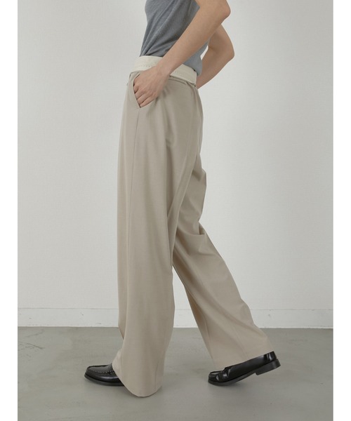 LA PEAU DE GEM（ラポドゥジェム）の「【LA PEAU DE GEM】button slacks/ボタンスラックス（スラックス・レディース・ブラック/ベージュ・S/M）」の5枚目の写真