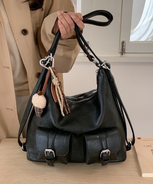 HAILY(ヘイリー)の「フロントダブルポケット3WAYショルダーバッグ/A4サイズ対応(ショルダーバッグ・レディース・ブラック/ダークブラウン・FREE)」の7枚目の写真