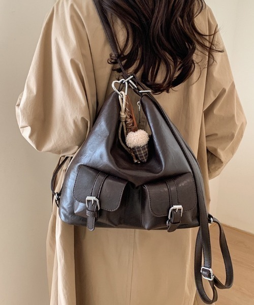 HAILY(ヘイリー)の「フロントダブルポケット3WAYショルダーバッグ/A4サイズ対応(ショルダーバッグ・レディース・ブラック/ダークブラウン・FREE)」の16枚目の写真