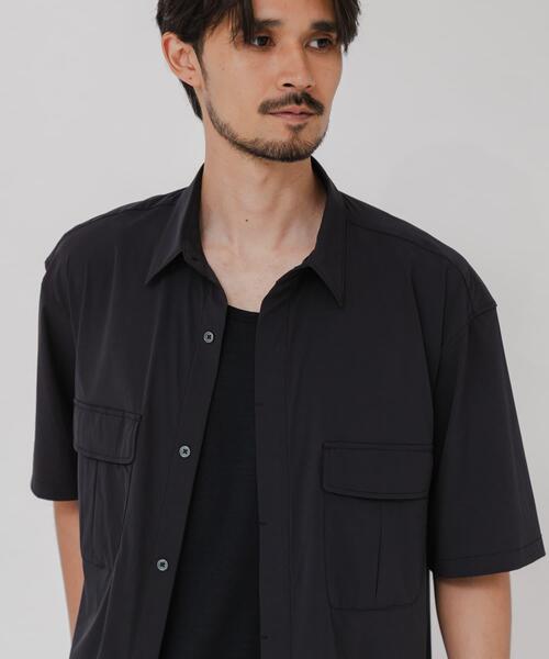 URBAN RESEARCH（アーバンリサーチ）の「『撥水/接触冷感』『UR TECH MoLight』PACKABLE SHIRTS（シャツ/ブラウス・メンズ・チャコールグレー/ブラック・MEDIUM/LARGE）」の3枚目の写真