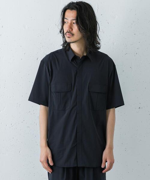URBAN RESEARCH（アーバンリサーチ）の「『撥水/接触冷感』『UR TECH MoLight』PACKABLE SHIRTS（シャツ/ブラウス・メンズ・チャコールグレー/ブラック・MEDIUM/LARGE）」の10枚目の写真