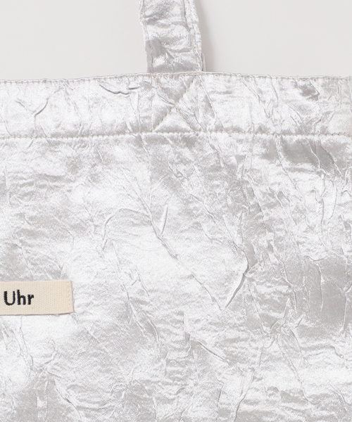 Uhr(ウーア)の「Uhr/ウーア Crush Satin Tote トートバッグ(トートバッグ・レディース・シルバー/ネイビー/ピンク・FREE)」の20枚目の写真