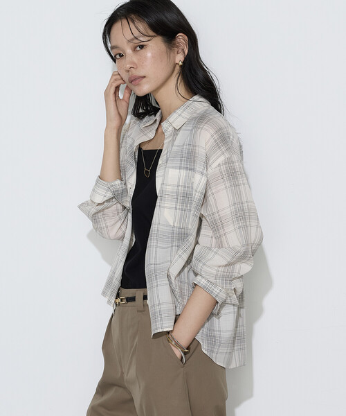 COMME CA(コムサ)の「〔 TALLサイズ 〕 モノトーンシアーチェック シャツ(シャツ/ブラウス・レディース・ブラック/オフホワイト・15号)」の11枚目の写真